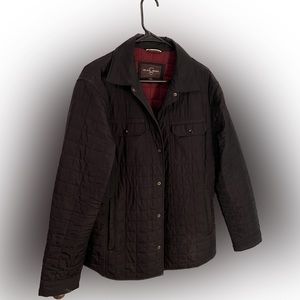 Black Brown 1826 quilted light jacket.  EUC, no issues, rips or tears. Medium.